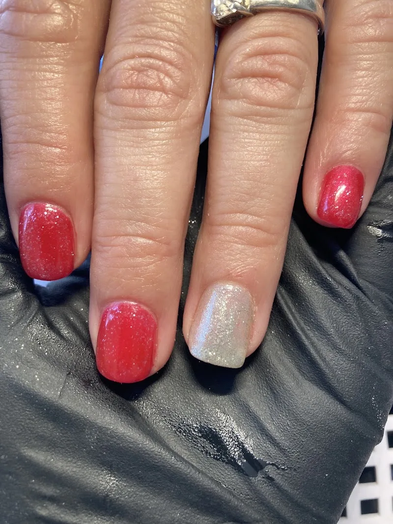 Mademoiselle Nails