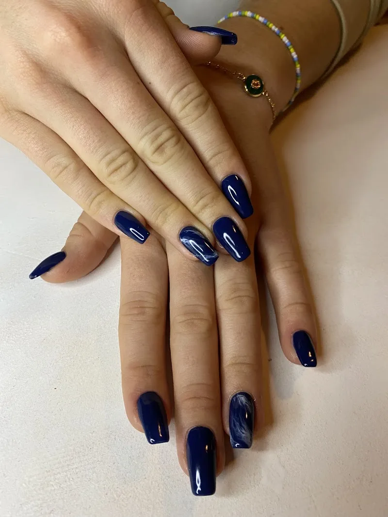 Esthetic By Chloé - Onglerie Tours - Photo de couverture - OneBooking
