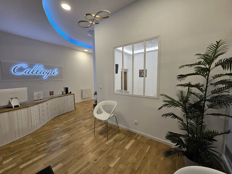 Calliopé Médecine Esthétique |Injection d'acide hyaluronique |Greffe Capillaire | Laser | Détatouage | Épilation | HIFU