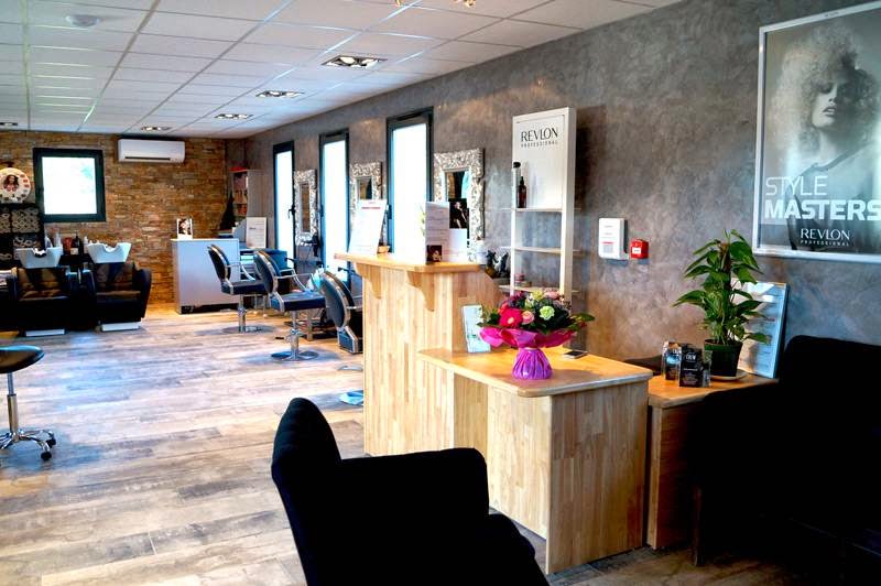 Aurélie Coiffure - Coiffure Nîmes - OneBooking
