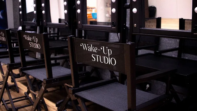 Wake-Up Studio, école de maquillage en Alsace