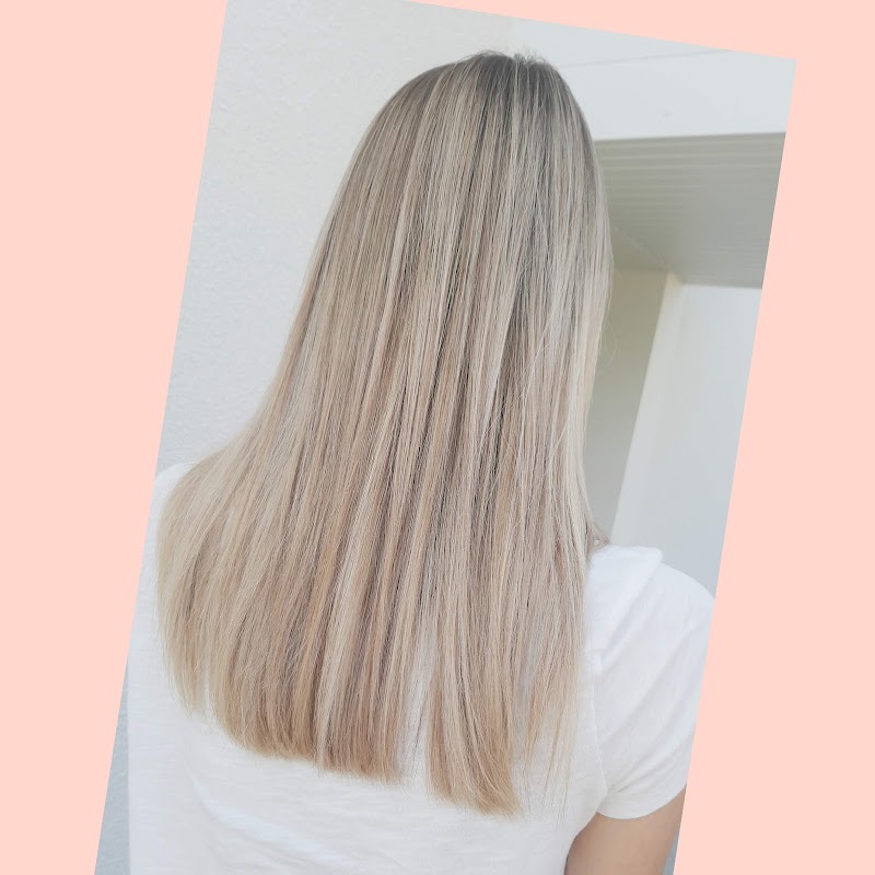 Côté Salon Chez Vous - Coiffure Bayonne - OneBooking