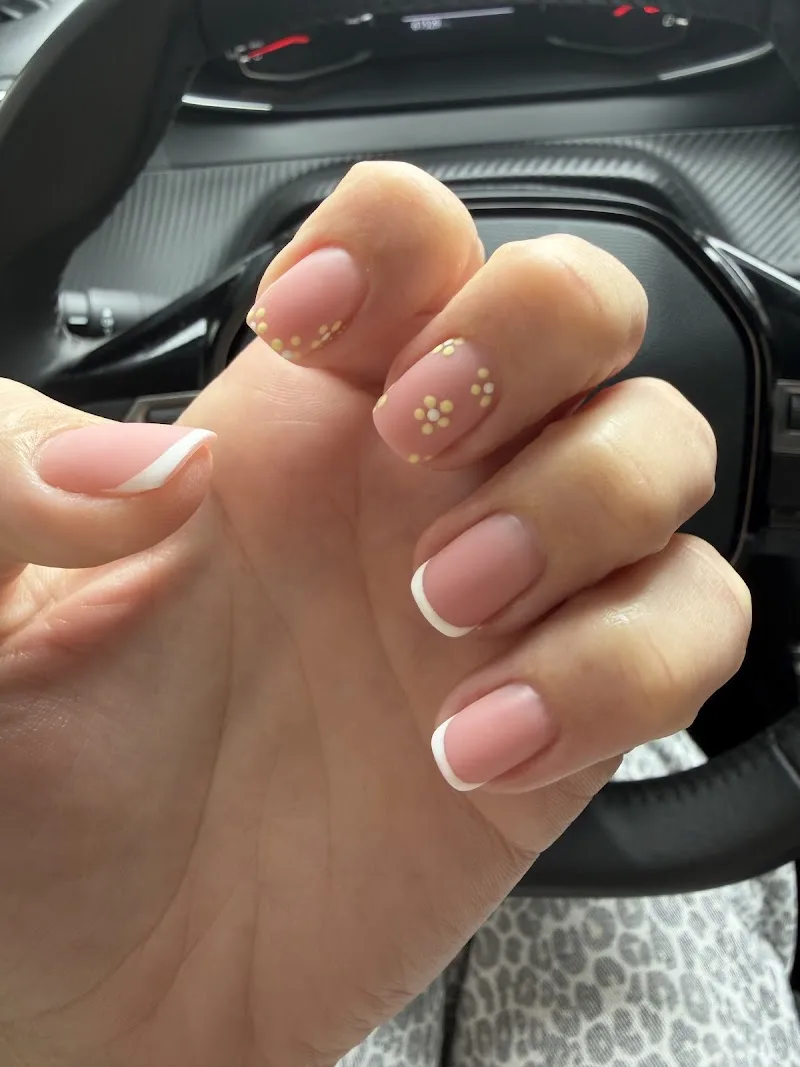 Aliya Nails Rouen