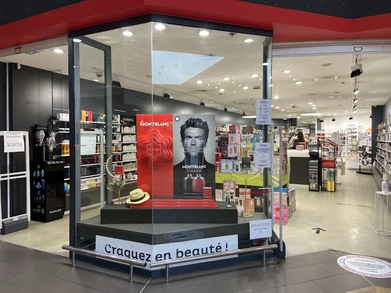 Parfumerie Auchan Mezzavia