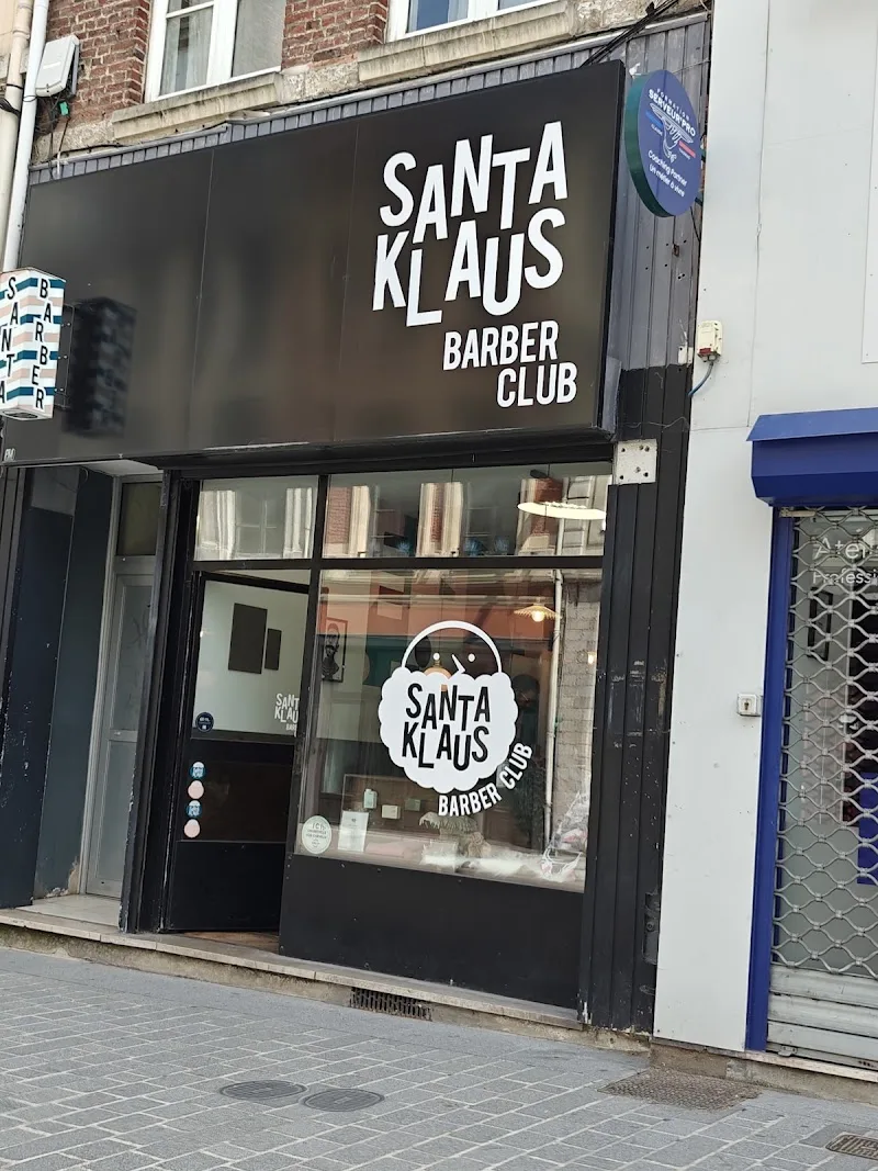 Santa Klaus Barber Club