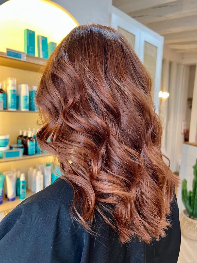 Jolie R by Jordane - Coiffure Le Mans - OneBooking