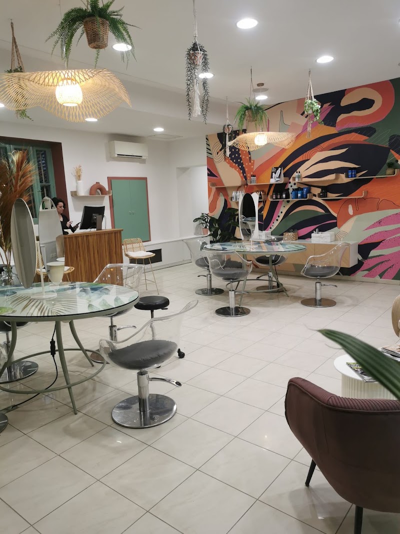 Le Molière - Coiffure Nîmes - OneBooking