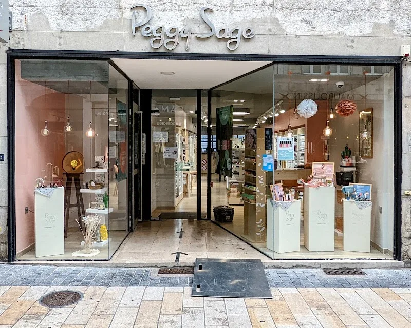 Peggy Sage Besançon