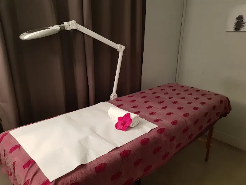 Les Bienfaits du Lagon - Épilation Lyon - Photo de couverture - OneBooking