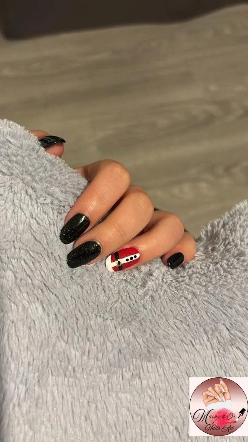 Mains d'or nails