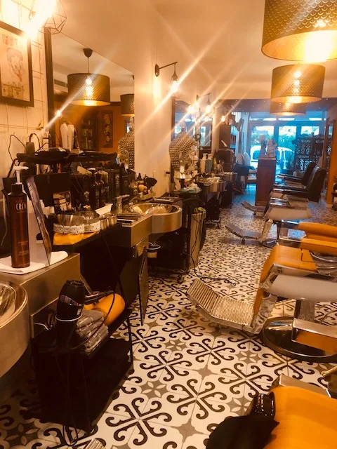 Menzen coiffure mixte - Barbier