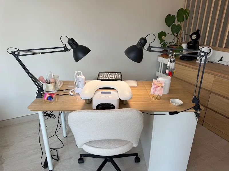 Solaria nail studio | Prothésiste ongulaire