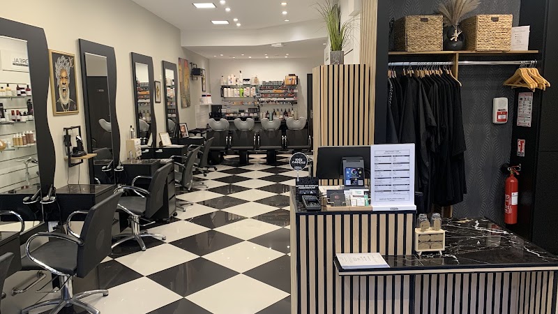 Kriss Concept - Coiffure Reims - OneBooking