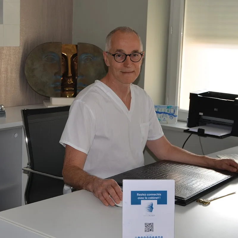 Docteur Denis Roger - Dermatologue - Médecin esthétique
