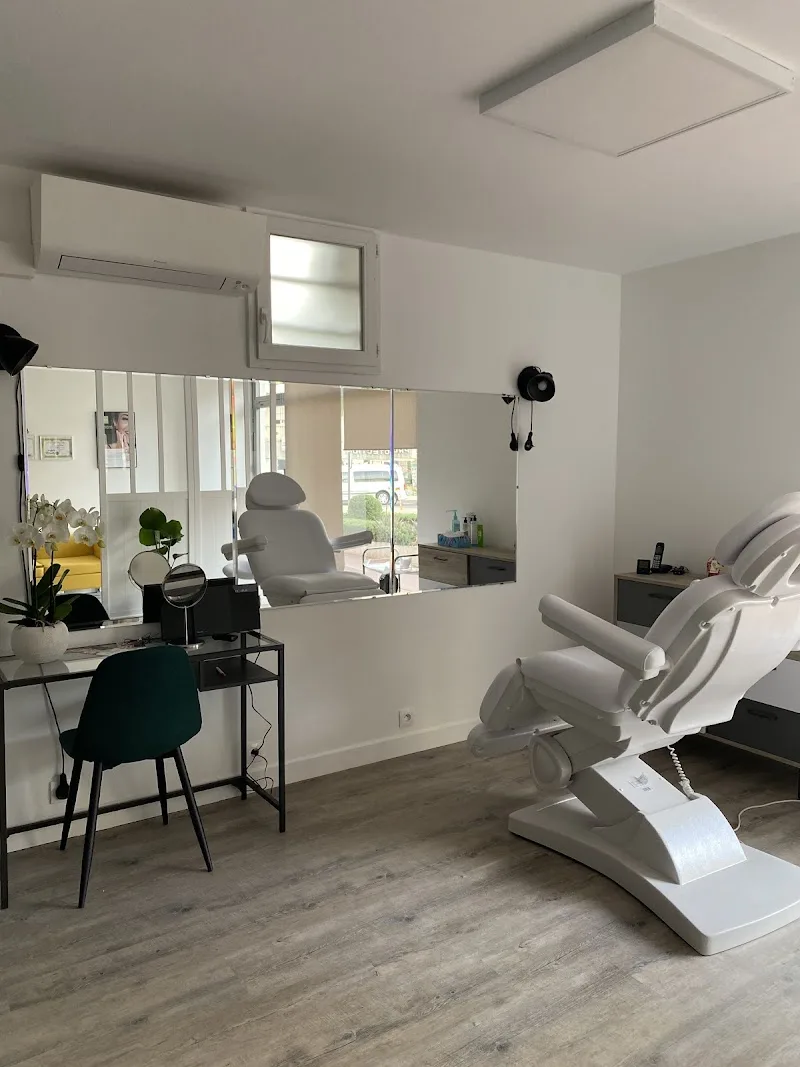 Face form studio Cannes