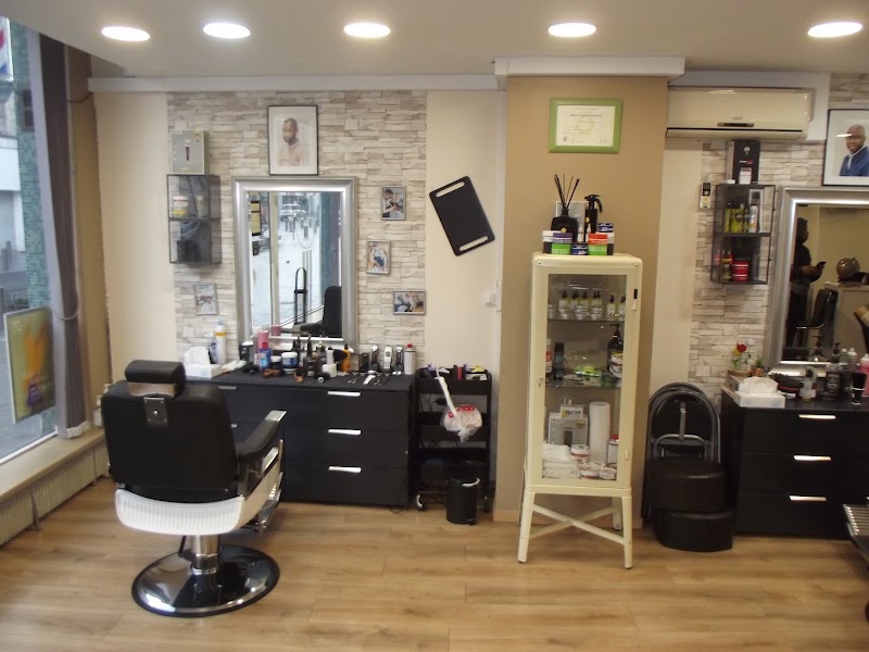 Aduke Barber