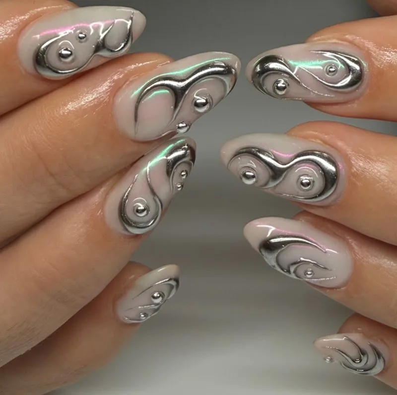 Nails & Furious - Nail Art Bordeaux
