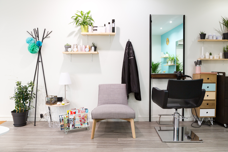 Brune - Coiffure Lyon - OneBooking