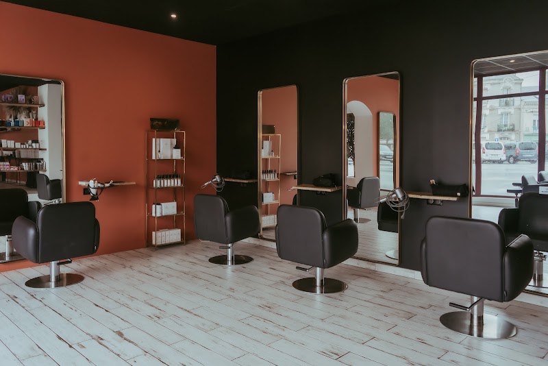 SILKY HAIR - Coiffure Le Mans - OneBooking
