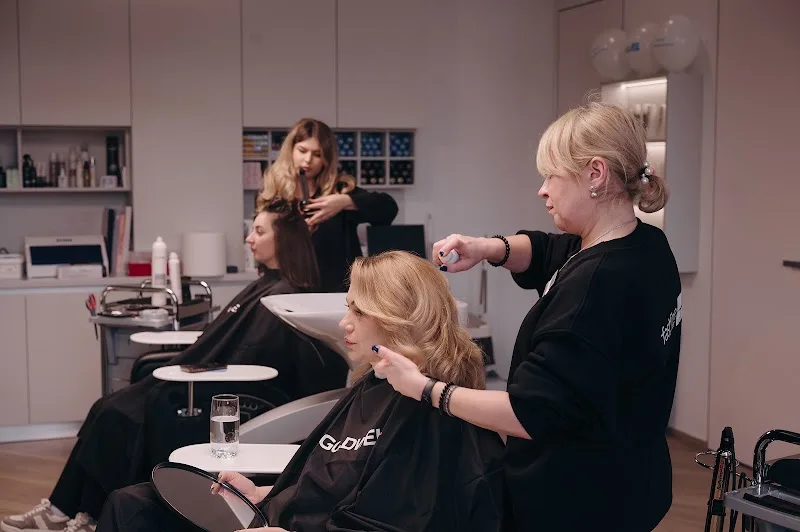 Fast Line Studio - Coiffure Kiev - OneBooking