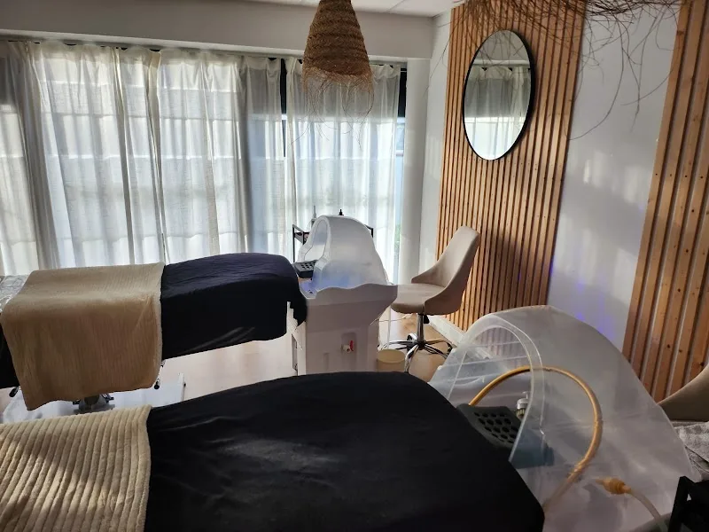 Regard Öpale - extension cils, Head spa, massages