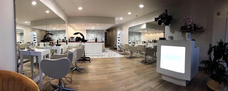One Coiffure à Sanvic - Coiffure Le Havre - OneBooking