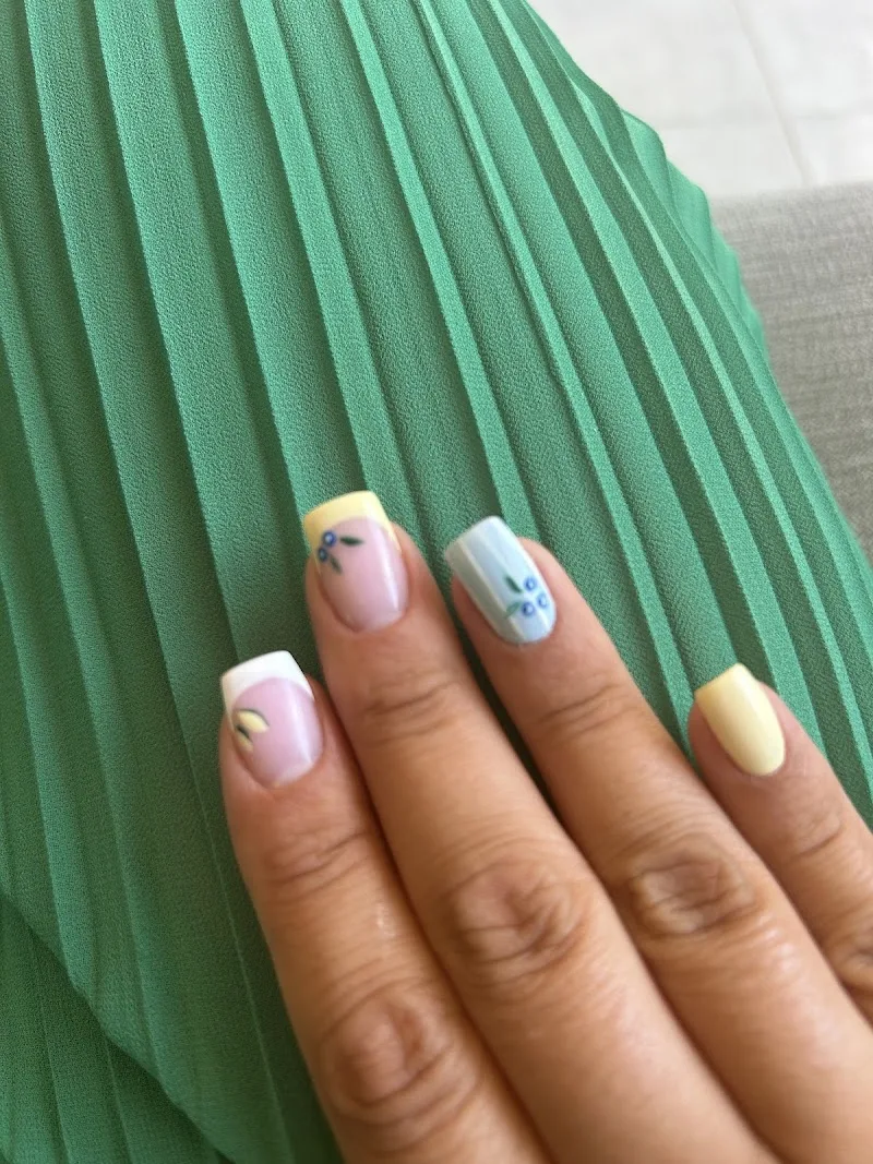 Les ongles de Charlotte