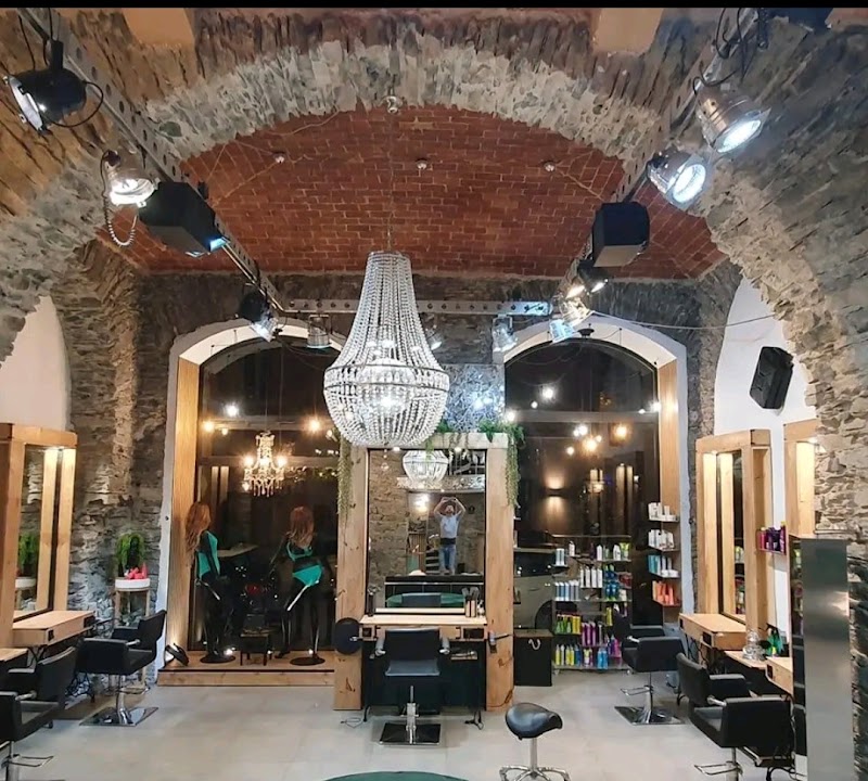 Elément'hair - Coiffure Bastia - OneBooking