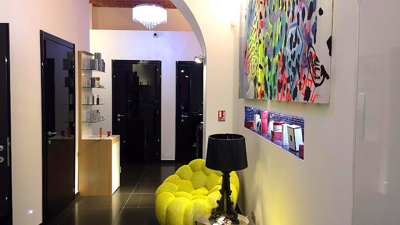 L'Atelier LM maquillage permanent - Coiffure Bastia - OneBooking