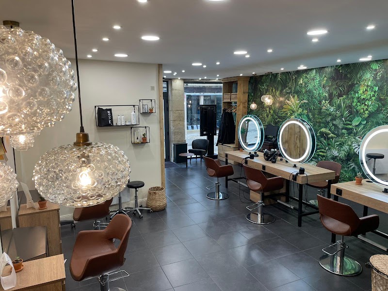 Gil Coiffeur Poitiers | Coiffeur visagiste Poitiers | Salon de Coiffure Poitiers - Coiffure Poitiers - OneBooking