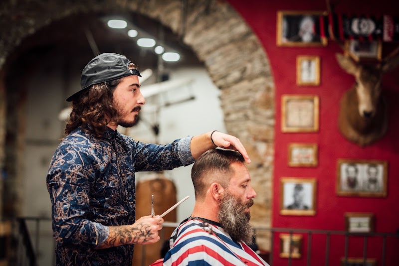 La Mauvaise Adresse - Coiffure Bastia - OneBooking