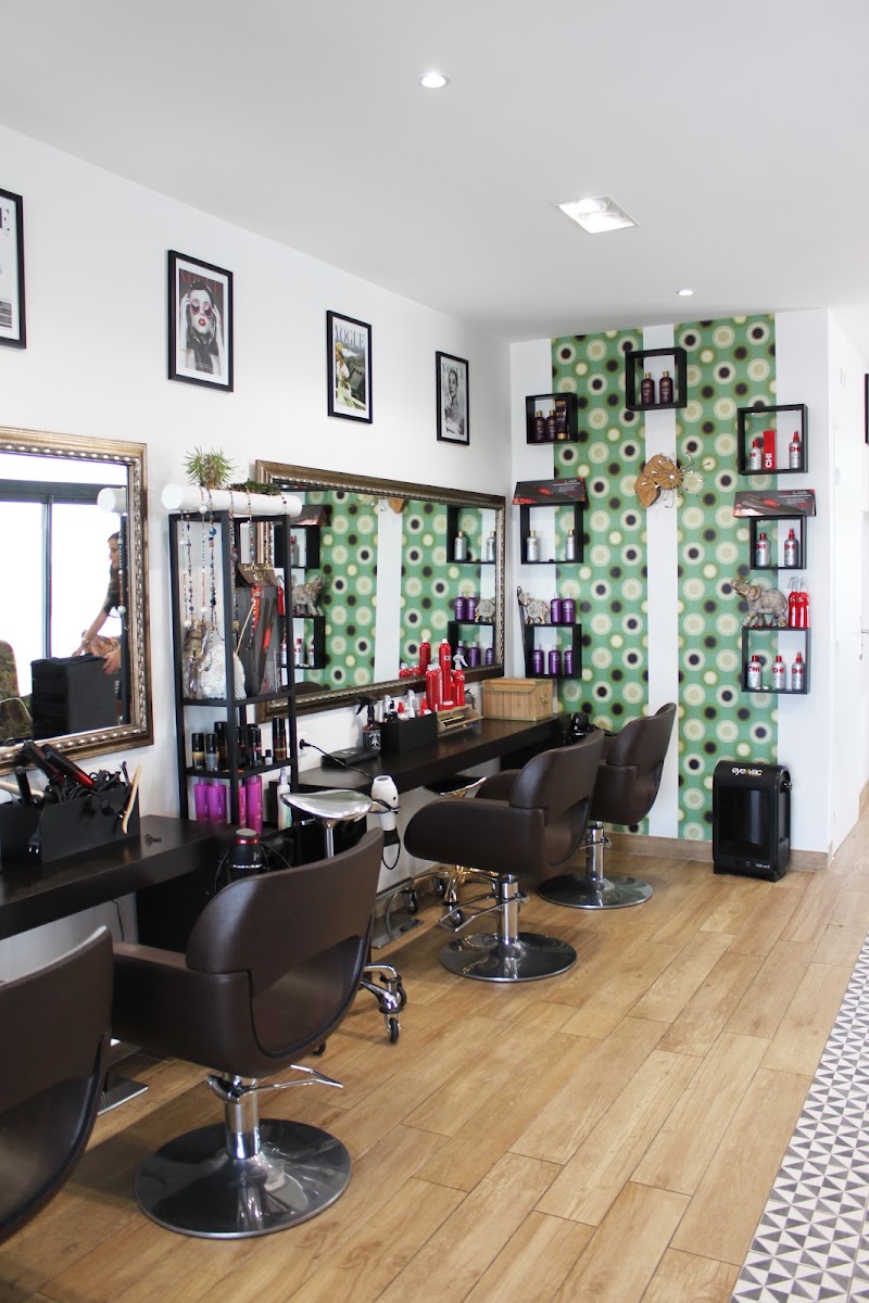 LB Coiffure - Coiffure Bastia - OneBooking