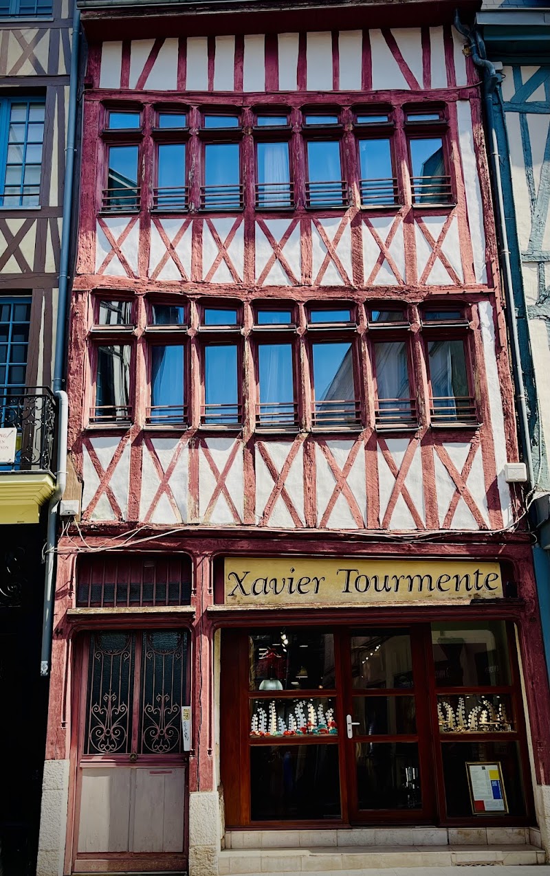 XAVIER TOURMENTE - Maison de Coiffure - Coiffure Rouen - OneBooking