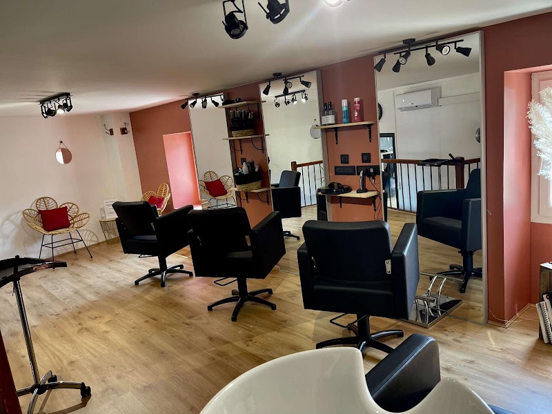 Empire Cut Aurillac - Coiffure Aurillac - OneBooking
