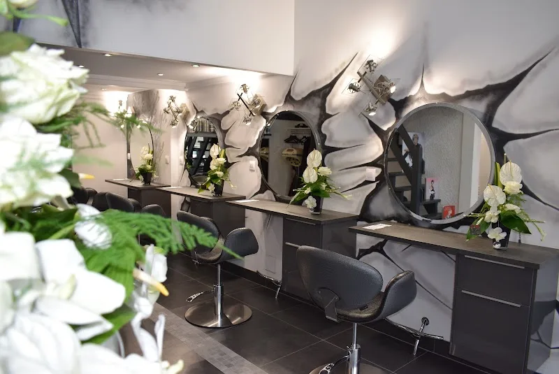 Look Tif - Coiffure Dijon - Photo de couverture - OneBooking