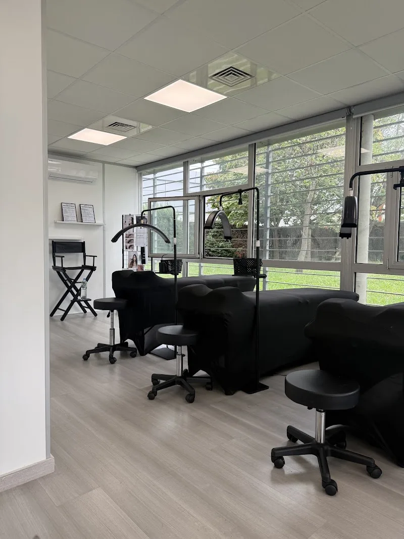 Beauté du Cil Academy