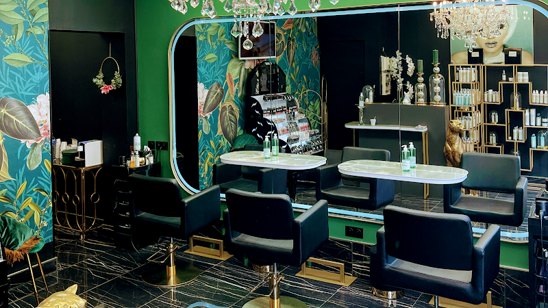 Secret colors - Coiffure Le Havre - OneBooking