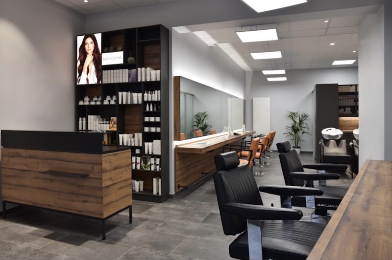 Sister & Co Haarmanufaktur - Köln - Coiffure Cologne - OneBooking