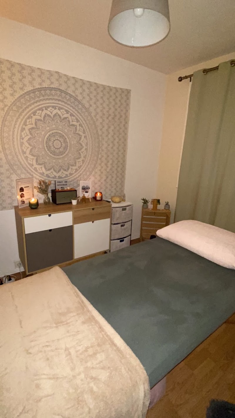 Tout en douceur - Massages et accompagnements féminin à Dijon