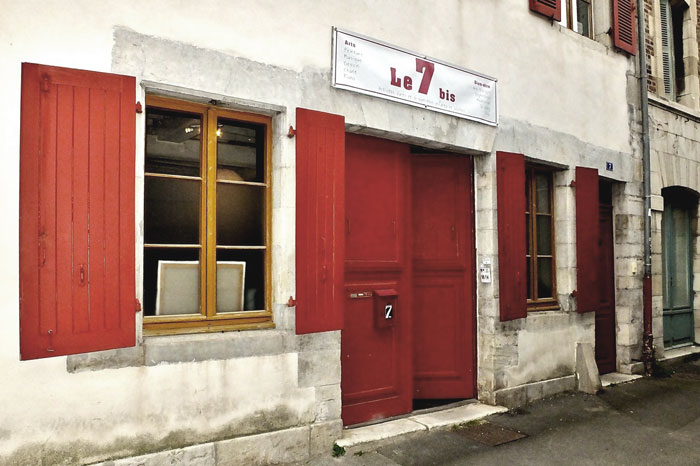 Le 7bis