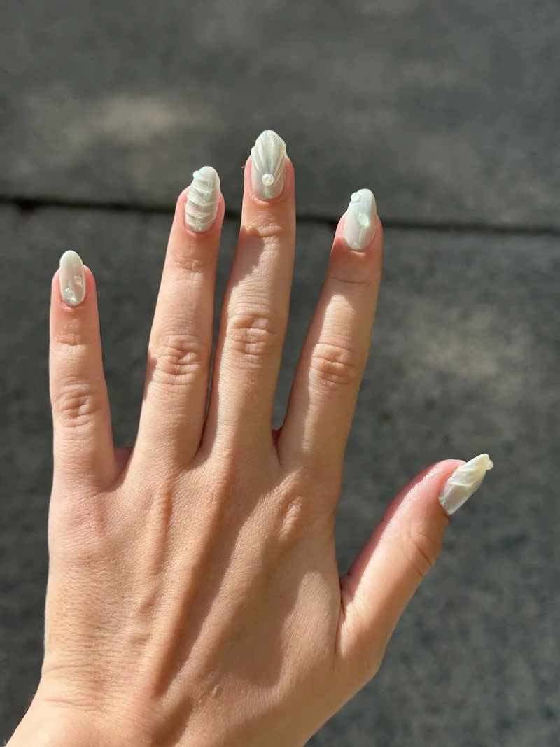Fee yournails - Onglerie Rennes - Photo de couverture - OneBooking