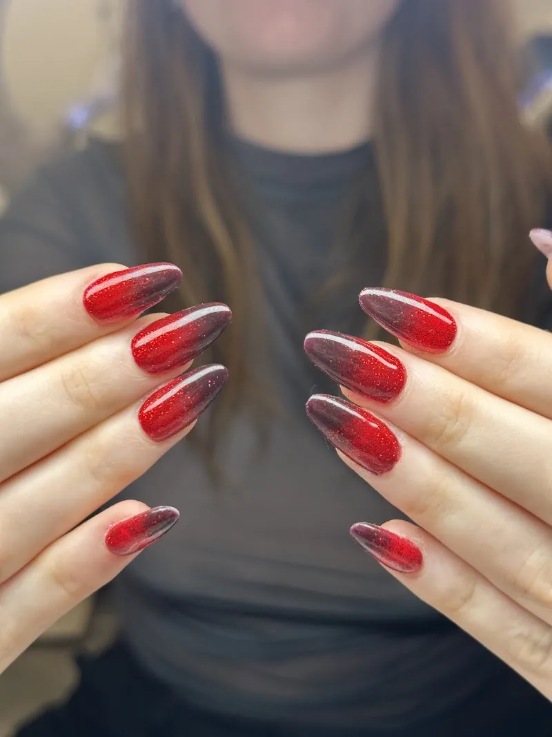 Ongles Models - Onglerie Strasbourg - Photo de couverture - OneBooking
