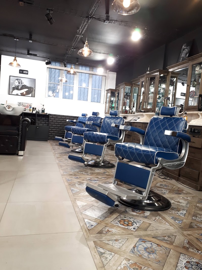 Olivier Barbier-Coiffeur - Coiffure Bayonne - OneBooking