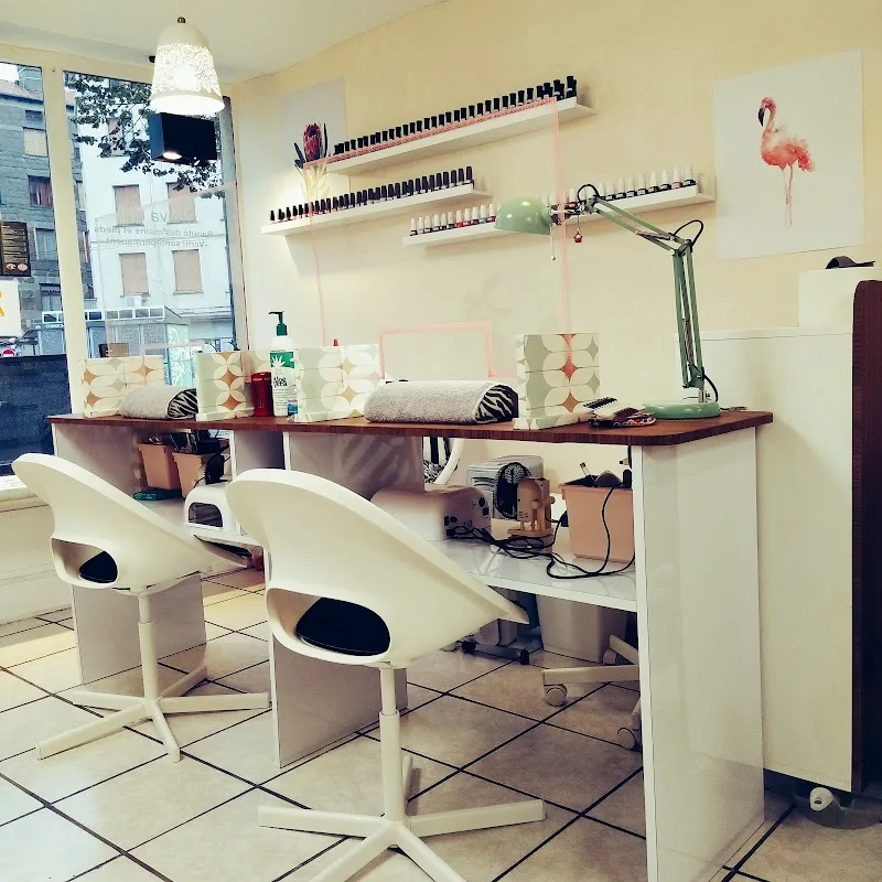 CHAVA NAIL