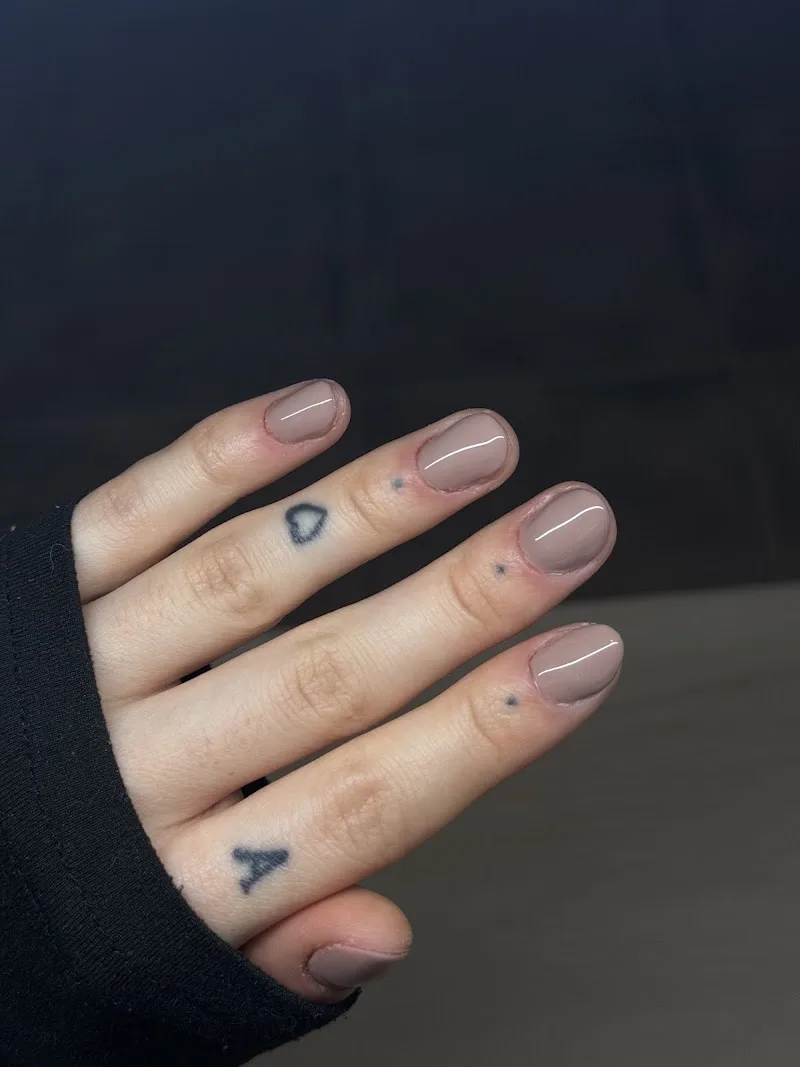 Nails by Sarxh - Onglerie Dijon - Photo de couverture - OneBooking