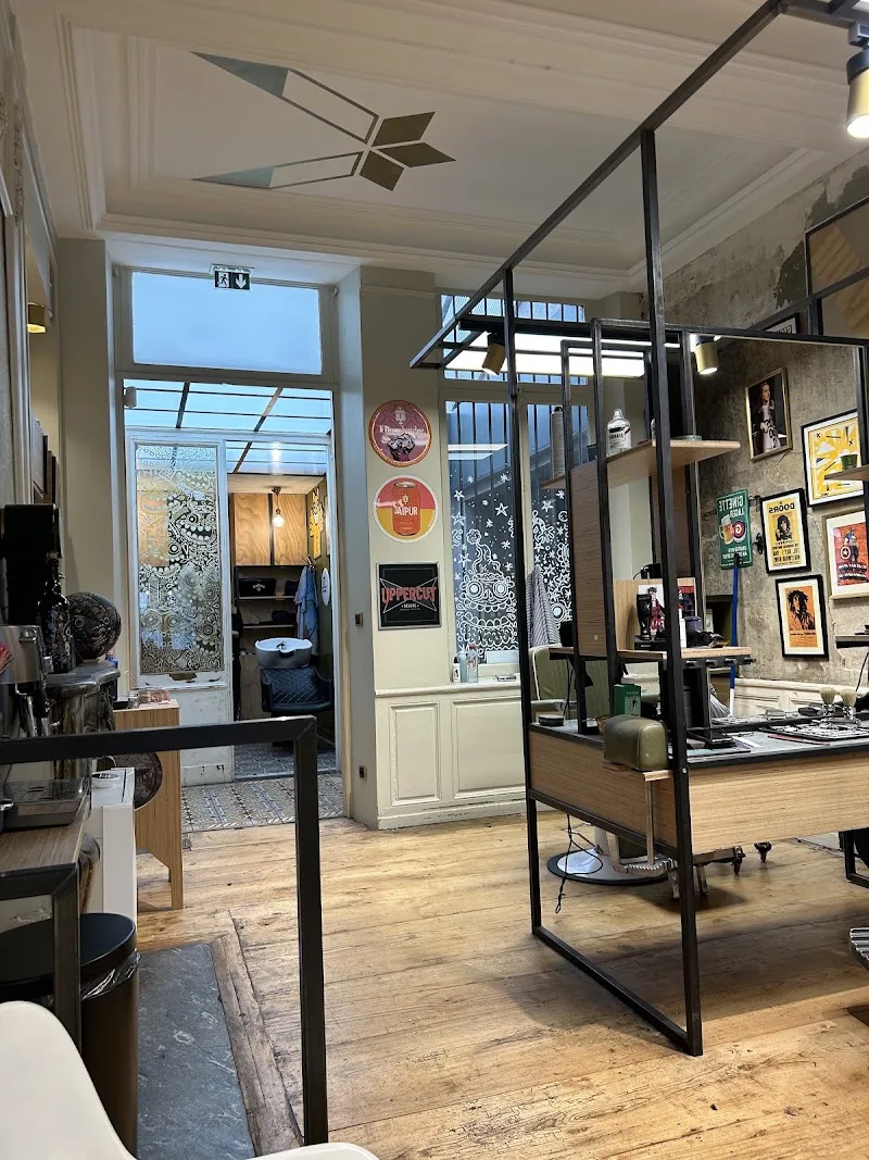 Le 52 Barbier