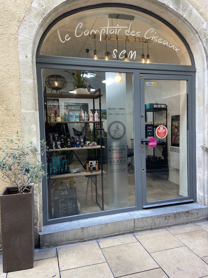 le comptoir des ciseaux - Coiffure Nîmes - OneBooking