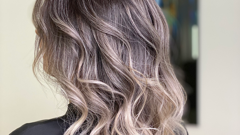 Alma Coiffure - Coiffure Saint-Étienne - OneBooking