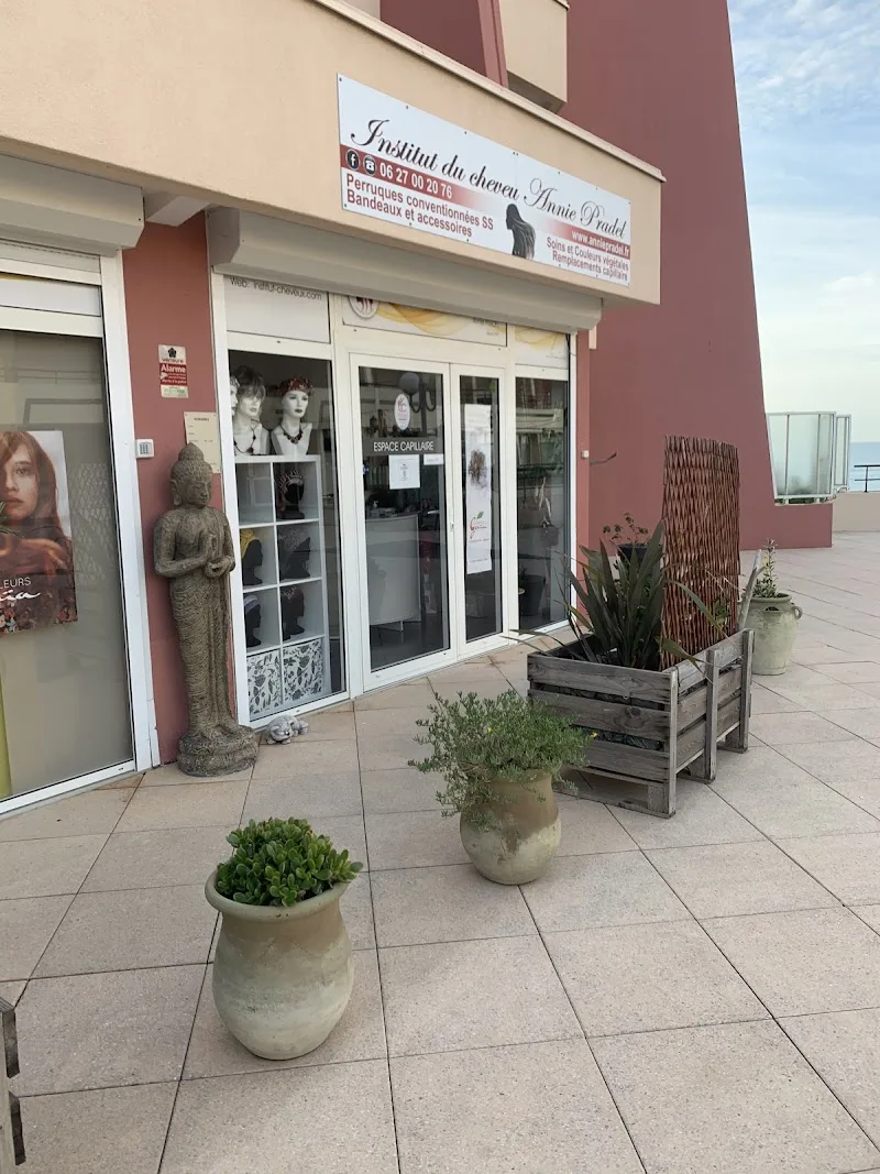 refuge etape les baroudeurs - Coiffure Sète - Photo de couverture - OneBooking