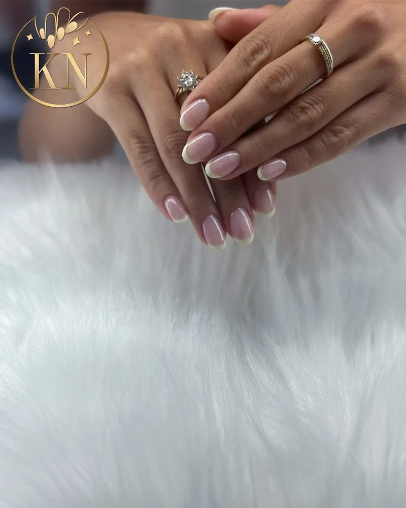 Kleeia Nails